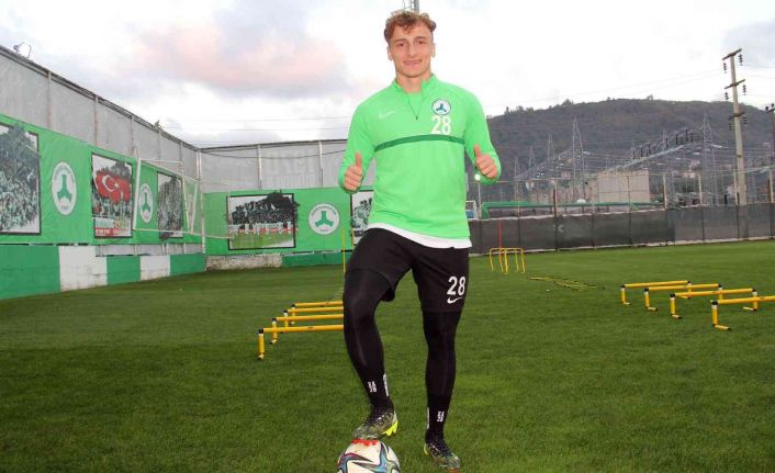 GZT Giresunspor futbolcusu Erol Can Akdağ: "Yeni Malatyaspor maçını kazanarak çıkış yakalamak istiyoruz"