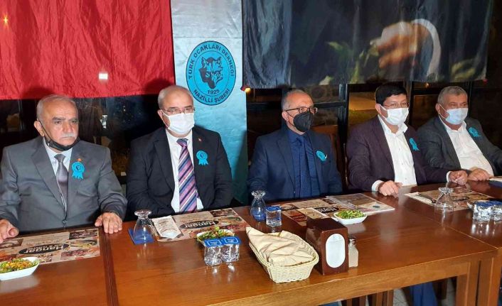Hacı Süleyman Efendi 2019 Yılı Türk Kültürüne Hizmet Ödülü Prof.Dr. Mustafa Kafalı’ya verildi