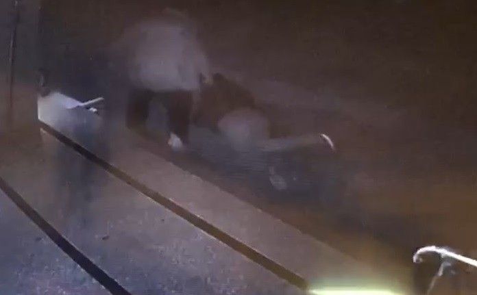 Husumetlisine kurşun yağdırdı, o anlar kameraya yansıdı