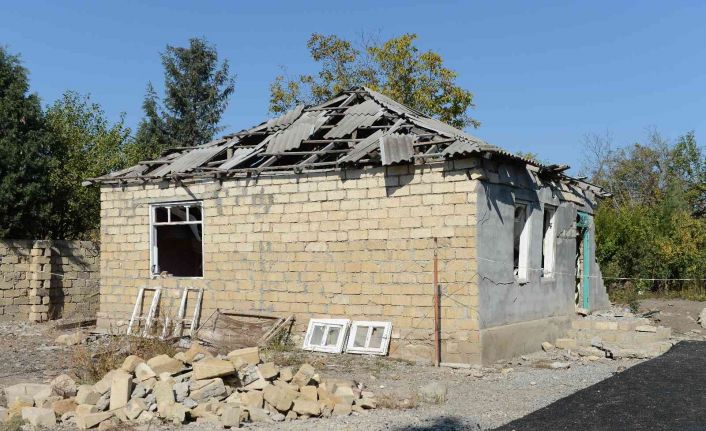 İkinci Karabağ Savaşı’nda saldırılardan en fazla etkilenen Terter’de restorasyon çalışmaları devam ediyor