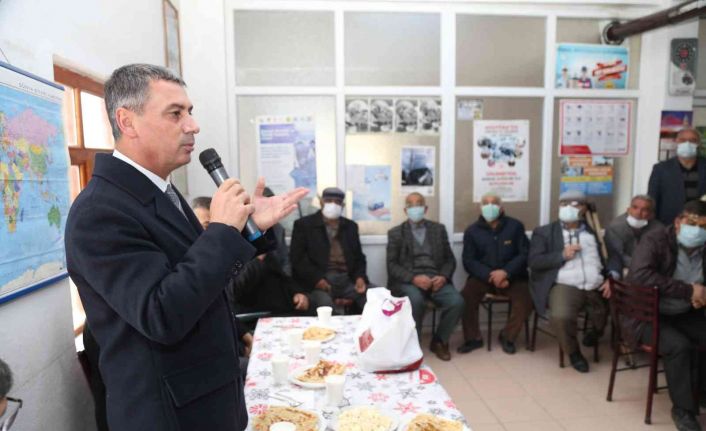 İmar planı biten mahalleliler tapuları ile buluşturuldu