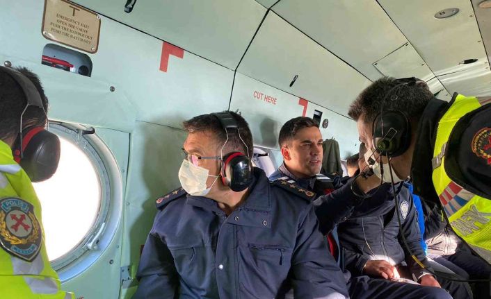 Jandarma kurallara uymayan sürücüleri helikopterle tek tek tespit etti