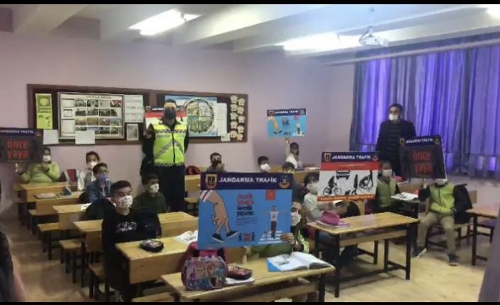 Jandarmadan yaya önceliği uygulaması