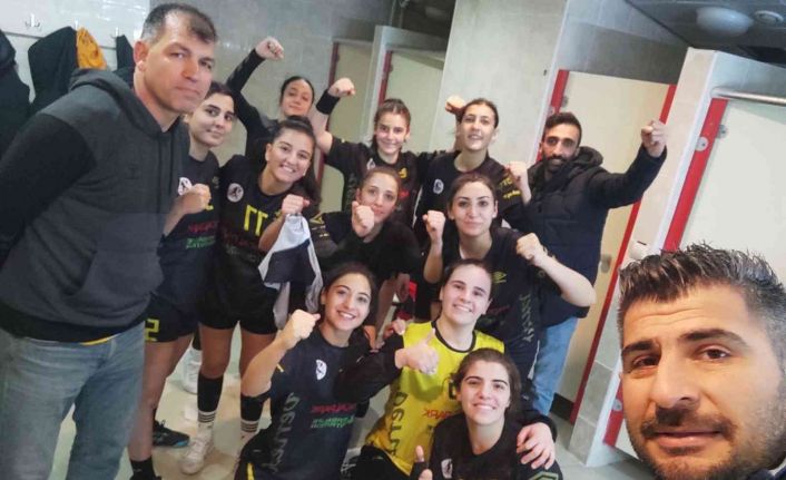 Kadınlar Hentbol 1. Ligi: Artvin 7 Mart: 20 - Elazığ SYSK: 21