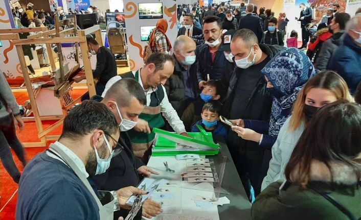 Kayseri Büyükşehir Belediyesi stantları başkentte ilgi gördü