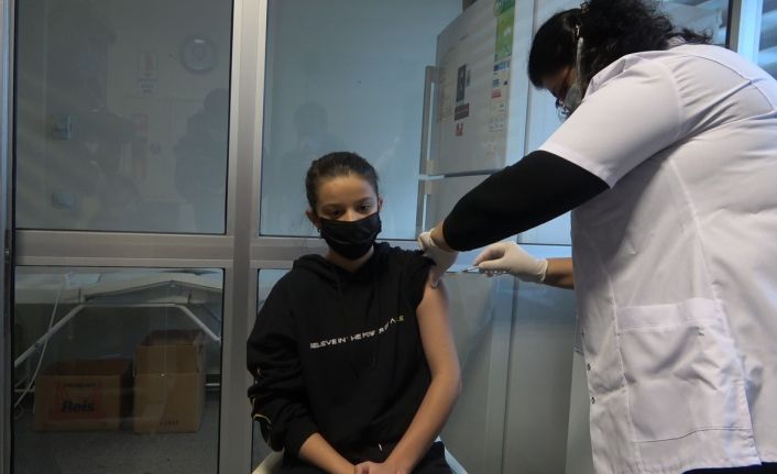 Kırklareli’nde aşılama çalışmalarına ilgi devam ediyor