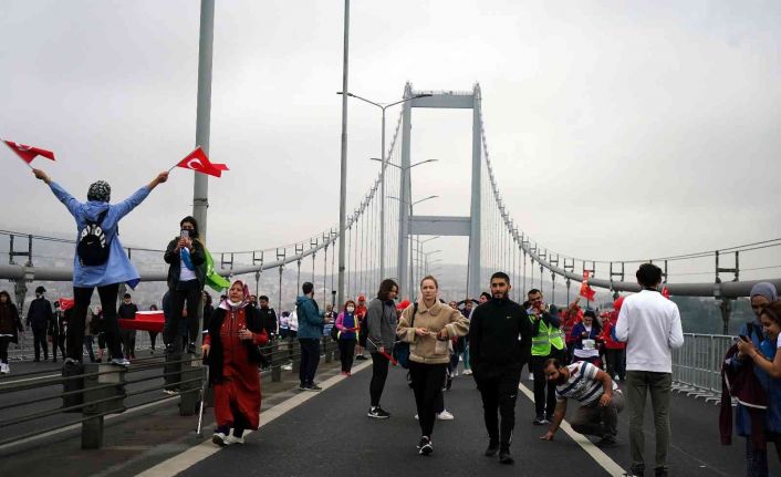 Kıtalar arasında renkli görüntüler