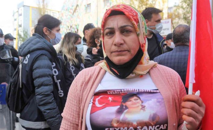 Kızına seslenen Vanlı anne: “Baban ölmeden gel gör”