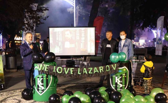 Lazarov vatandaşlarla buluştu