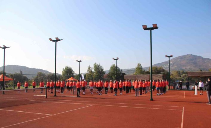 Mandalin Cup Tenis Turnuvası başladı