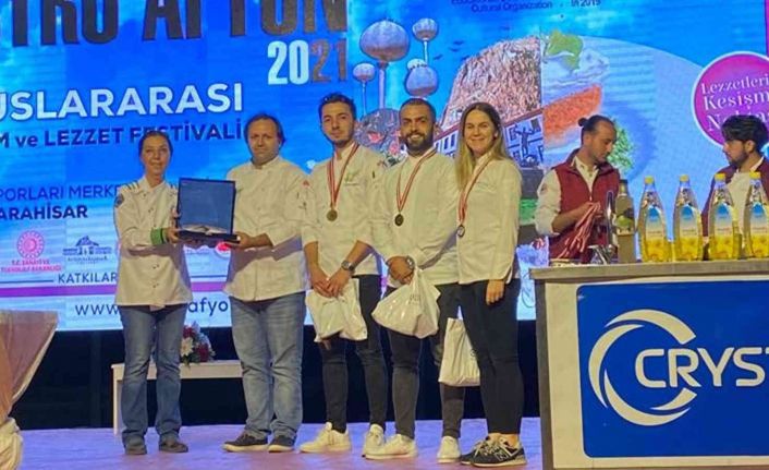 MEÜ, Gastro Afyon 3. Uluslararası Yemek Yarışmasında bir altın 4 gümüş madalya aldı