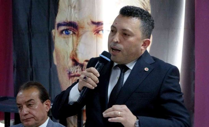 MHP’li Öztürk: "15 Temmuz gecesi ’Seçilmiş hükümetin yanındayız’ açıklamamızı geri çekmemizi istediler"