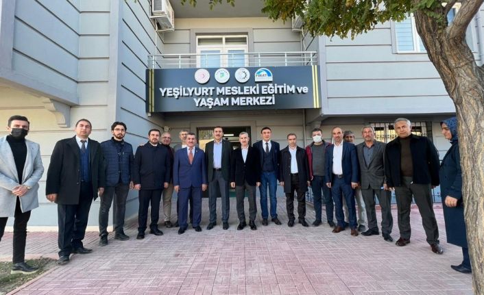 Milletvekili Tüfenkci, Yeşilyurt Mesleki Eğitim ve Yaşam merkezini inceledi
