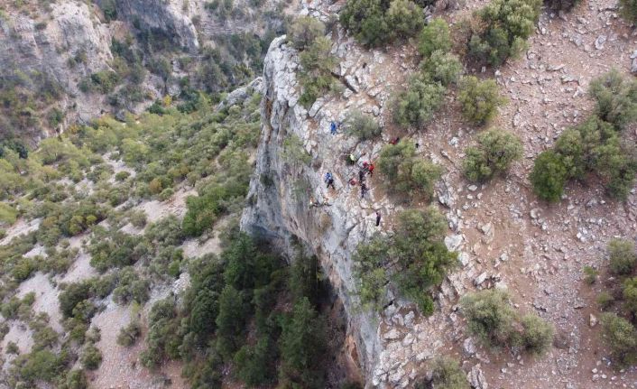 Müslüme’yi bulmak için ekipler, her yolu deniyor