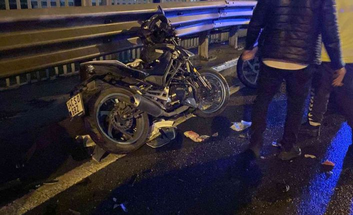 O-3’te arıza yapan kamyonete çarpan motosiklet sürücüsü ağır yaralandı