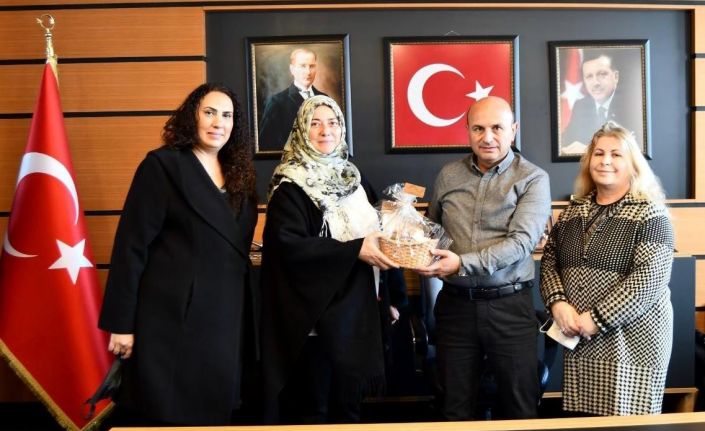 Oral: “Kadınlarımızın emekleri Altınova markasıyla büyüyecek”