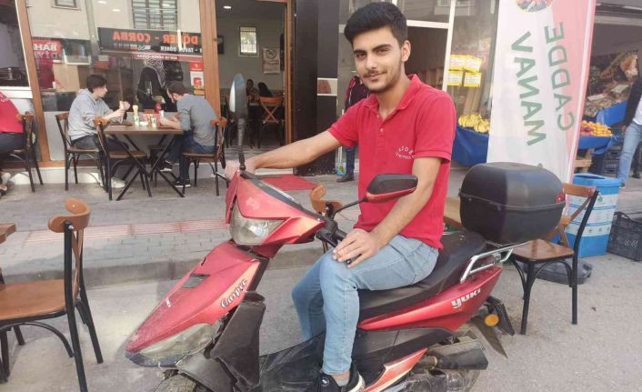 (Özel) Yaşlı adam, kendisine çarpan motosiklet sürücüsüne böyle sarıldı