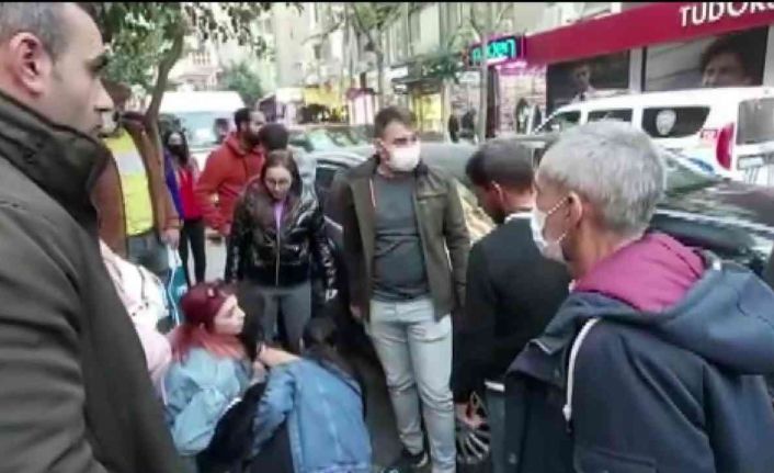 Radyatör su kaynattı, kapağı açınca kendisinin yüzü, yanındakinin ise kolu yandı