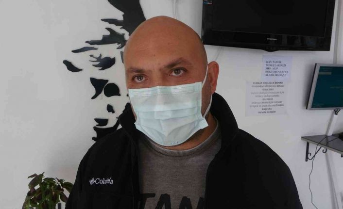 Saldırıya uğrayan doktor, şahsın hemşire eşine saldırmaması için adama müdahale etmiş
