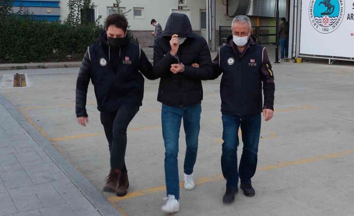 Samsun’da FETÖ’nün askeri yapılanmasına operasyon: 1’i mahrem sorumlu 4 gözaltı