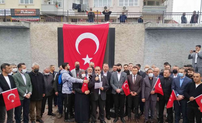 Şehit oğlunun mezarına çirkin saldırı yapılan babadan, zanlıyı yakalayan Kocaeli Emniyeti’ne teşekkür