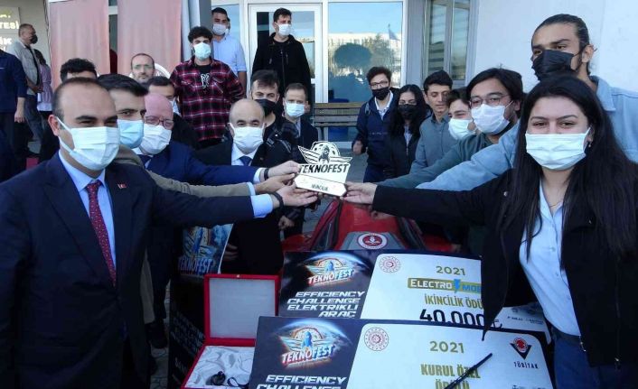 Selçuk Bayraktar: "Ülkemiz bugün kendi sınıfında dünyanın en iyi SİHA’larını yapıyor"