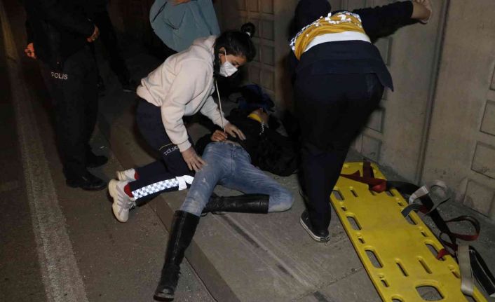 Sevgilisi tarafından terk edilen genç kız 6 metreden alt geçide atladı