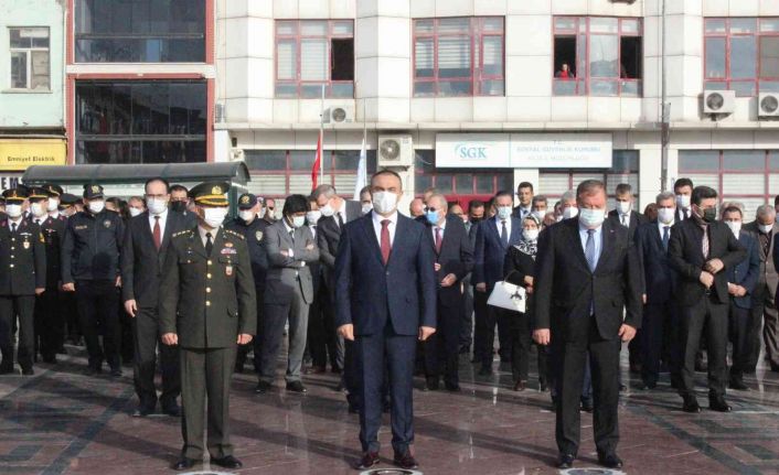 Sınır kenti Kilis’te 10 Kasım töreni