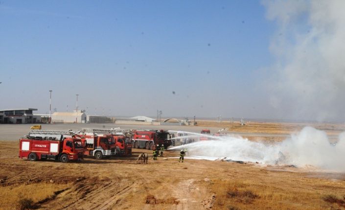 Şırnak Şerafettin Elçi Havalimanı’nda gerçeği aratmayan tatbikat