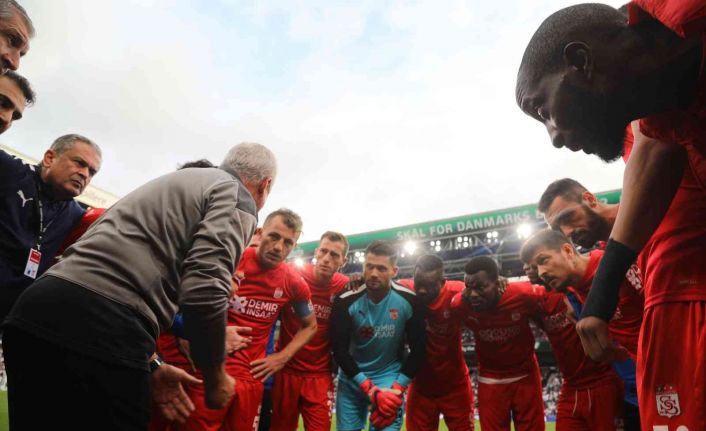 Sivasspor kötü gidişatı durdurmak istiyor