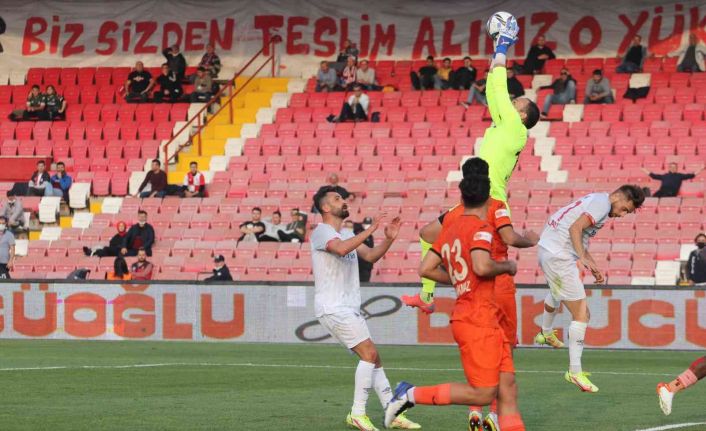 Spor Toto 1. Lig: Balıkesirspor: 1 - Adanaspor: 2