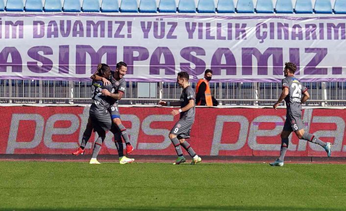 Spor Toto Süper Lig: Kasımpaşa: 1 - Fatih Karagümrük: 3 (İlk yarı)