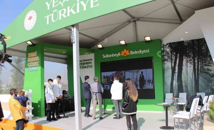Sultanbeyli Belediyesi, Yeşeren Türkiye projesiyle yangınlarda kül olan ormanları ağaçlandırıyor
