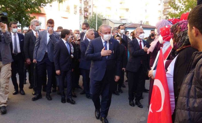 TBMM Başkanı Şentop: “Annelerin eylem dünyanın en sivil, en doğal ve en güçlü eylemidir”