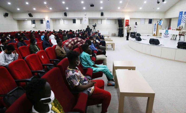 TDV Mütevelli Heyeti 2. Başkanı Açık: “Uluslararası eğitim programları ile milletler arasında gönül köprüleri kuruyoruz”