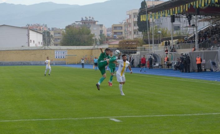 TFF 3. Lig: Osmaniyespor FK: 1 - Formül Erbaaspor: 1
