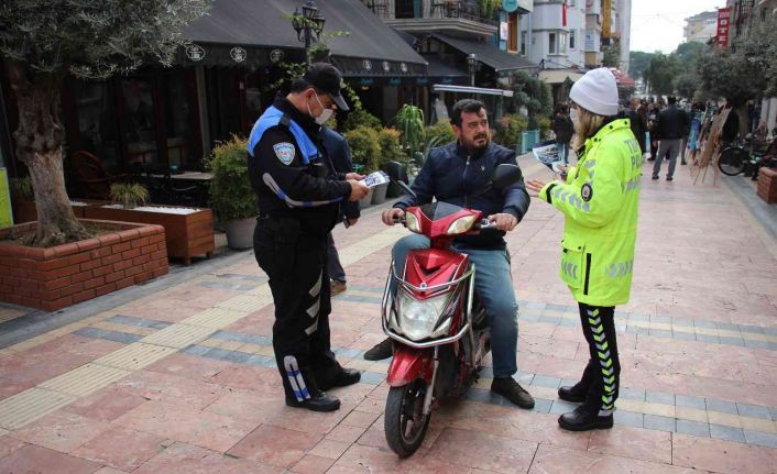 Trafik ekipleri uyardı: "Aydın’da kazaların yüzde 53’ünü motosiklet ve motorlu bisikletliler yapıyor"