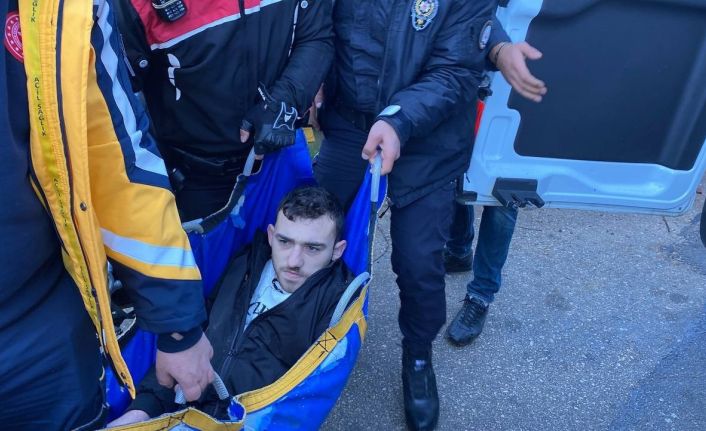 Uludağ’ın eteklerinde dehşet...5 el ateş etti, iki bacağından vurdu