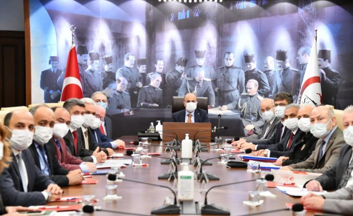 Vali Dağlı: "Kadınlarımıza yönelik şiddet ve ayrımcılığı asla kabul etmiyoruz"