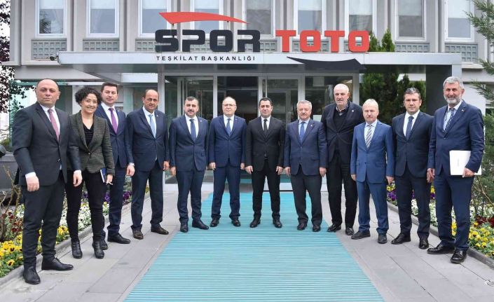 Zonguldak’ın spor yatırımları için imzalar atıldı