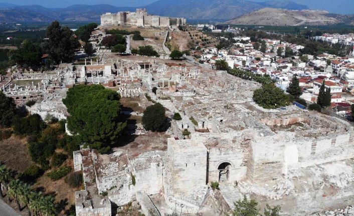 100 yıldır kazı yapılan kilisede Roma İmparatoru ‘Büyük Theodosius’ izleri