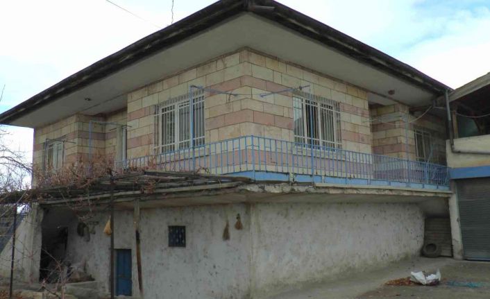 17 Yıl sonra babası ve kardeşi gibi karbonmonoksit gazından zehirlenerek hayatını kaybetti