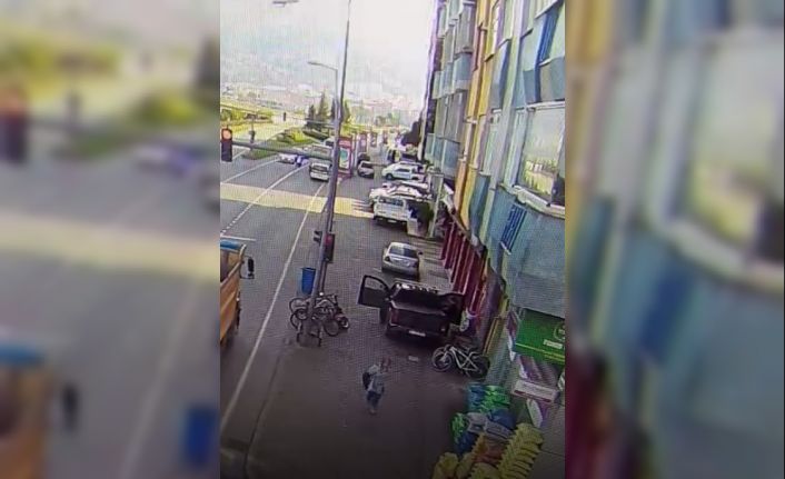 4 yaşındaki kızını camdan atarak öldürmekle suçlanan anne: “Çocuğu A.Y. camdan aşağıya attı. Fatmanur’un babası A.Y.’dir”