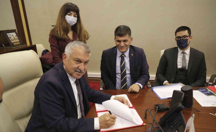 Adana ile Çimkent kardeş şehir oldu