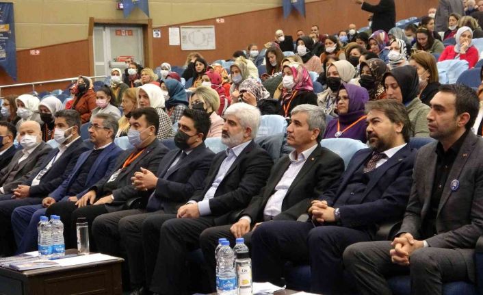 AK Partili Tolu: "Hem içeriden hem dışarıdan büyük bir saldırıyla karşı karşıyayız"