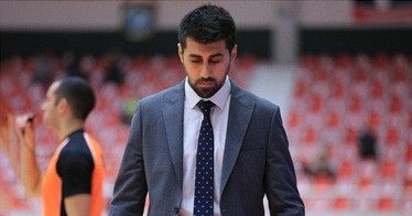 Aliağa Petkimspor, başantrenör Can Sevim ile yollarını ayırdı