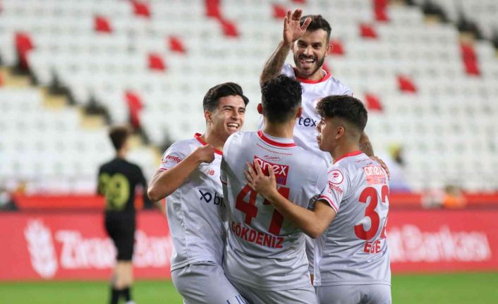 Antalyaspor kupada gençlere emanet