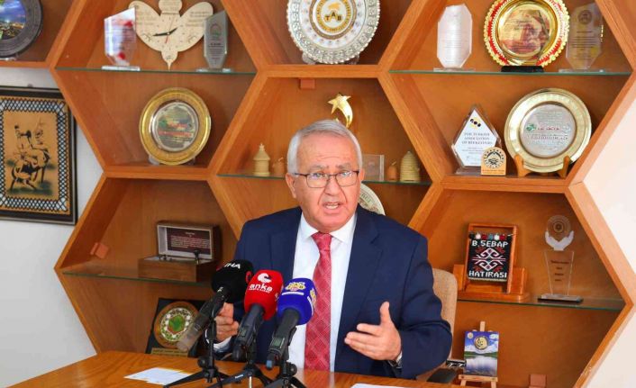 Arı Yetiştiricileri Birliği Başkanı Şahin: “Tüm birlikleri döviz düşünce fiyat düşürmeyen, acımasızlık yapan esnafları protesto etmeye davet ediyorum”