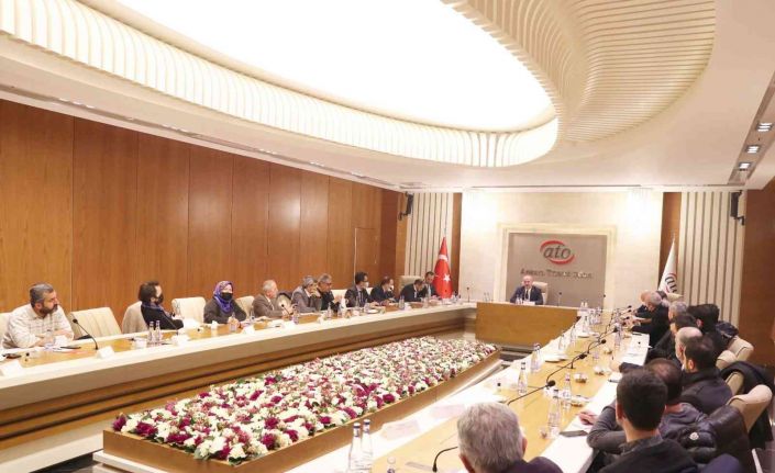 ATO Başkanı Baran, ATO üyesi kamu müteahhitleri ile bir araya geldi