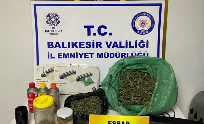 Balıkesir’de polisten 27 şahsa operasyon